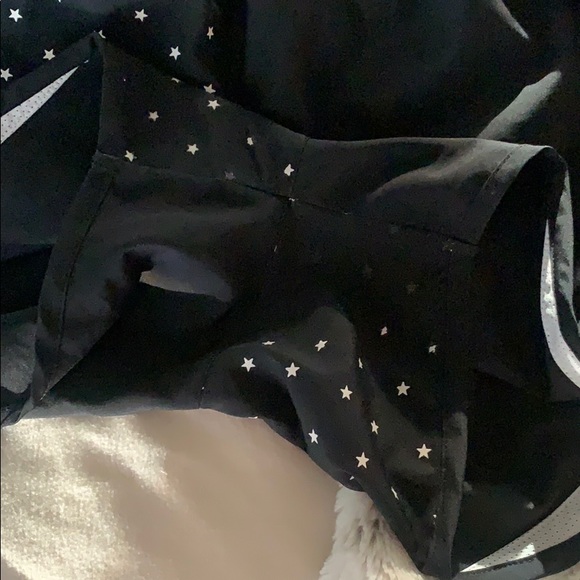 STAR PRINT NIKE RUNNING SHORTS - Picture 3 of 6